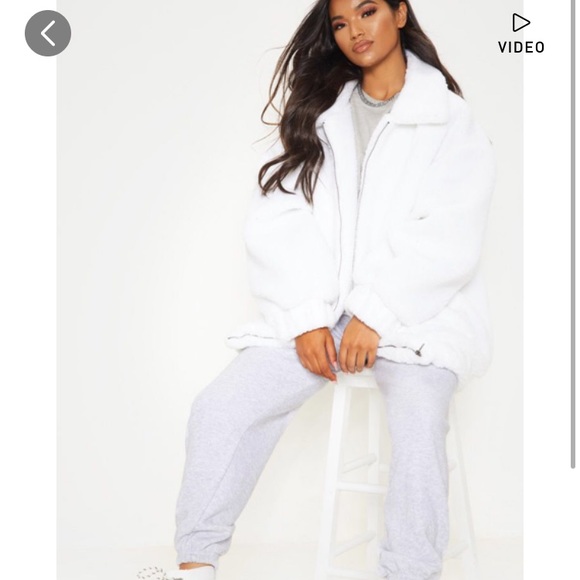 This item is too big to fit me. - Picture 4 of 6